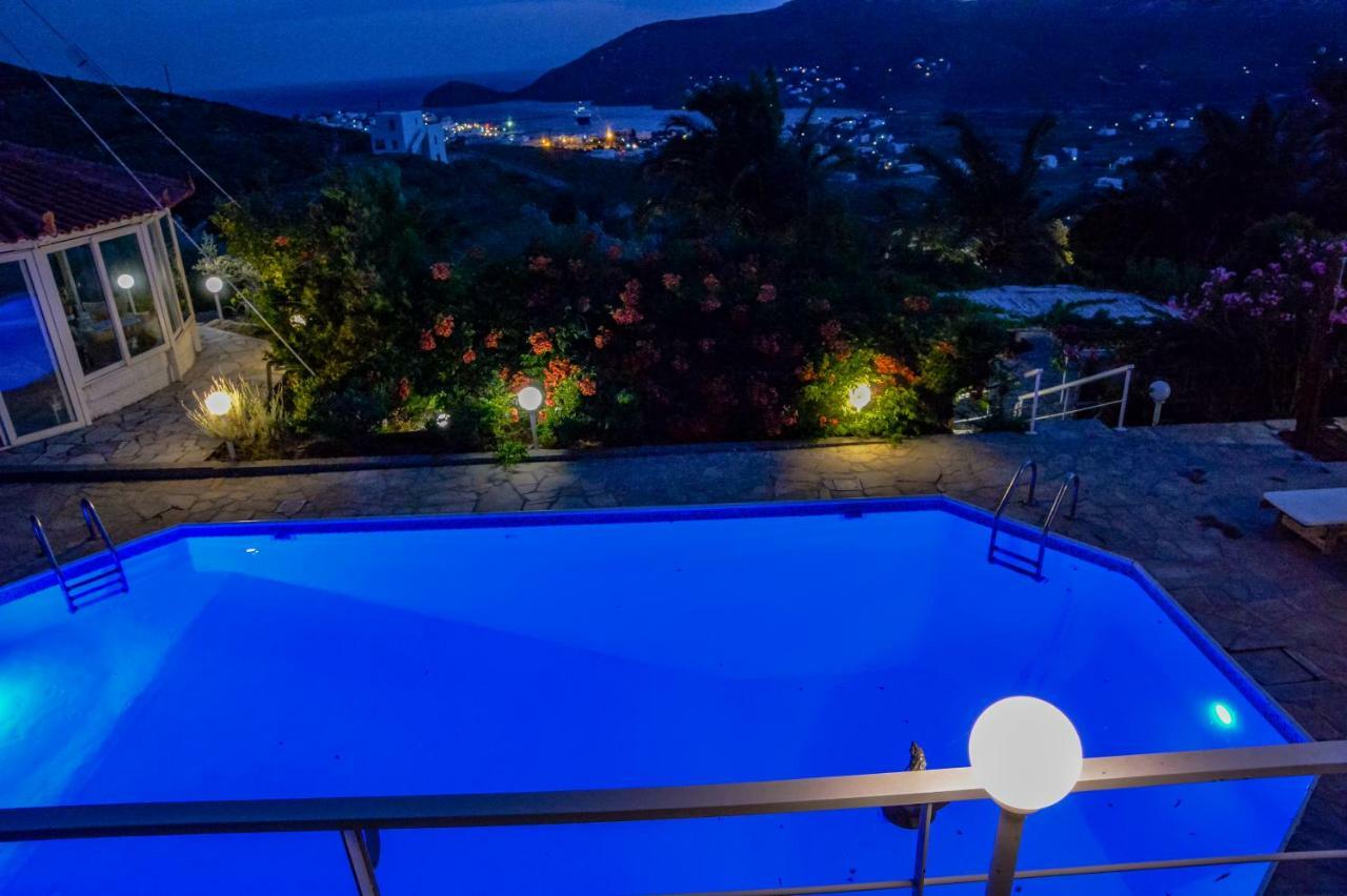 Kymothoi Rooms & Pool Bar Gavrio Exterior photo